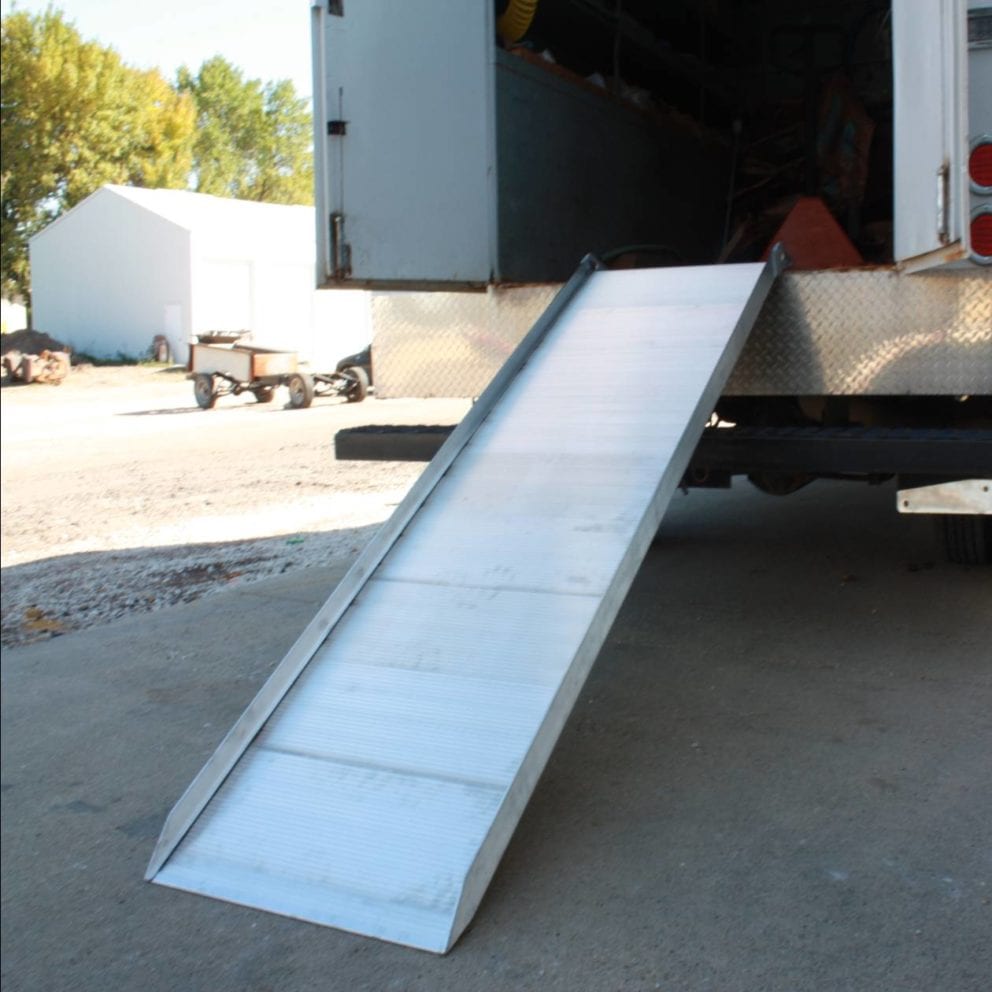 Link Mfg Light Duty Straight Aluminum Ramp LWS40-24 | U.S. Upfitters