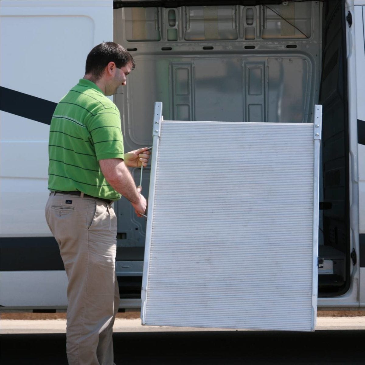 Link Mfg Side Step Bi-Fold Mount Bi-Fold Ramp LB10-30 | U.S. Upfitters