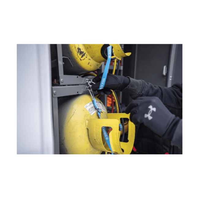 Tech Securing Tanks